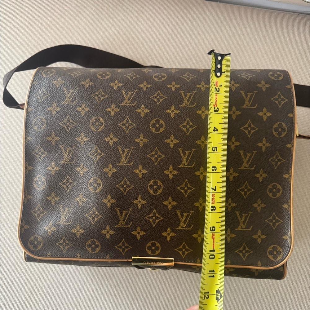 Louis Vuitton monogram abbesses bag - Picture 9 of 12